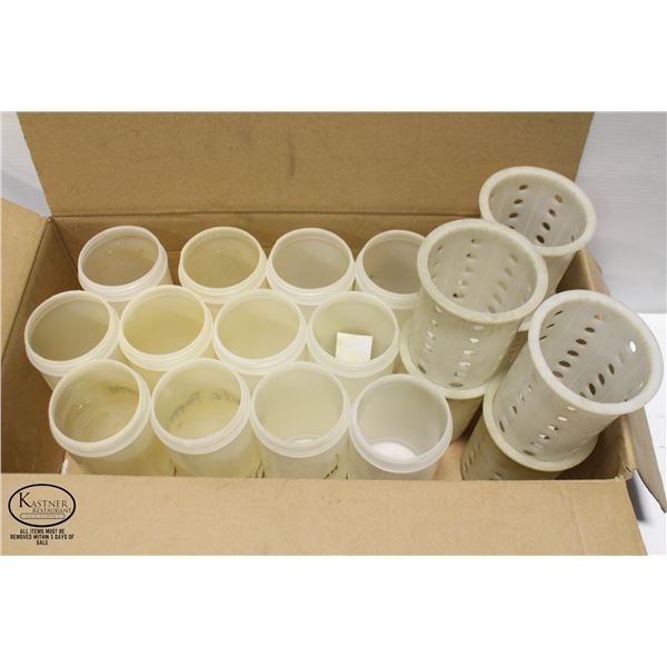 FLAT W/ 12 BARPALS & 6 CUTLERY HOLDERS