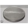 Image 1 : LOT OF 9 ALUMINUM 18" PIZZA PANS