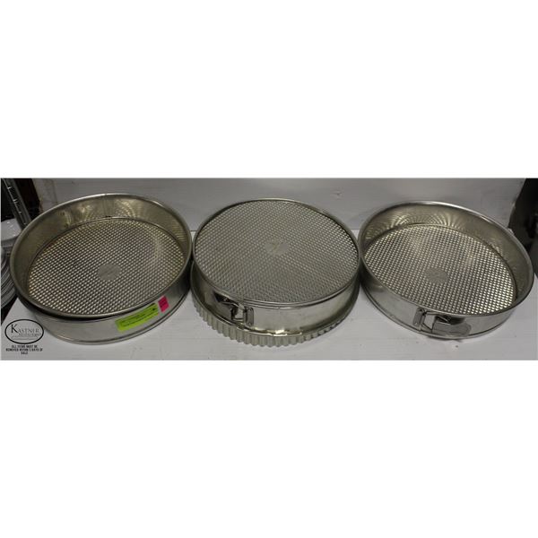 FOUR CAKE FORMS W/ SPRING PANS