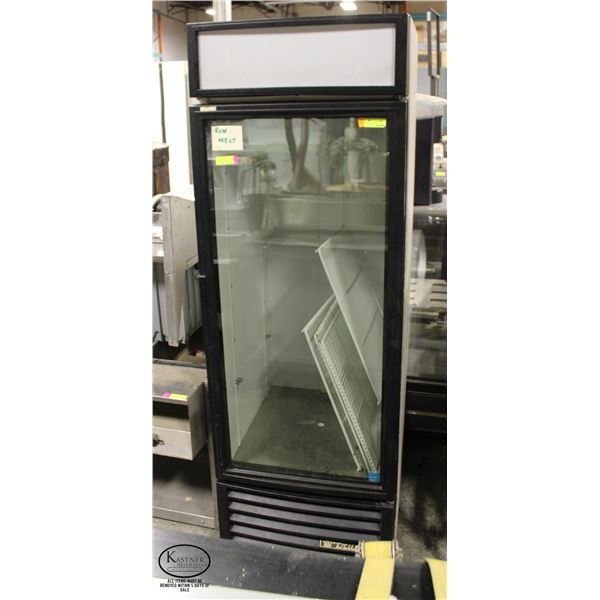 TRUE UPRIGHT DISPLAY COOLER *NOT COOLING*