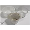 Image 2 : LOT OF 2 GLASS MIXING BOWLS W/ SMALL CROCK