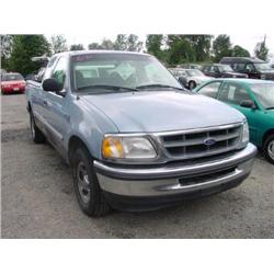  1998 FORD F150 PICKUP-V8 - 82,140 Act