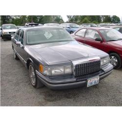  1993 LINCOLN TOWN CAR - 86,720 Act
