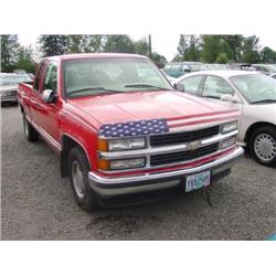  1997 CHEVROLET C1500 PICKUP-V8 - 82,112 Act