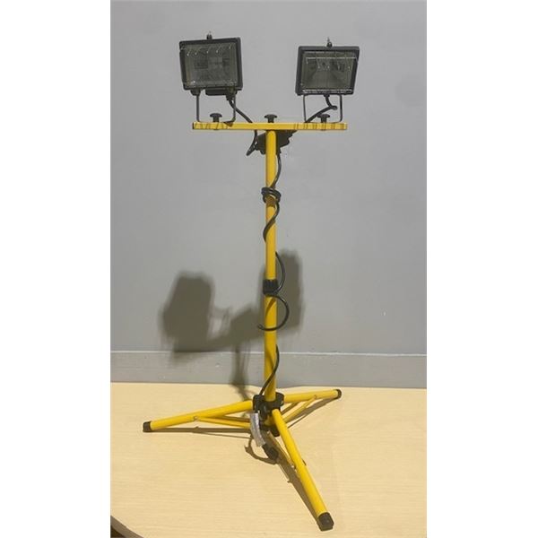 Dual Work Light on Stand