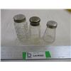Image 1 : (3) Clear Salt and Pepper Shakers