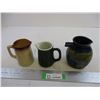 Image 1 : (2) Medalta Pitchers + Stoneware Jug (Missing Handle)