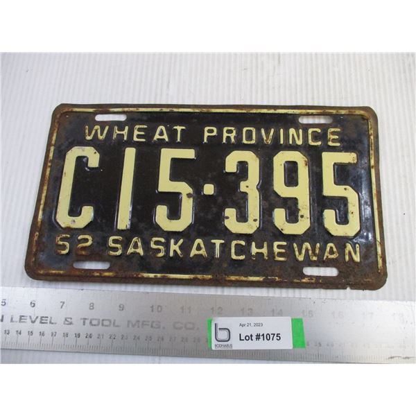 1952 Saskatchewan Wheat Province License Plate