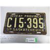 Image 1 : 1952 Saskatchewan Wheat Province License Plate