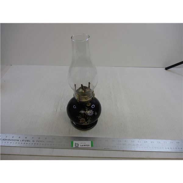 Table Oil Lamp w/ Chimney