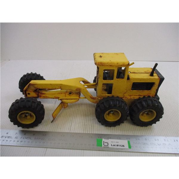 Tonka Grader Truck (16  Long)