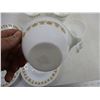 Image 4 : (4) Corelle Cups w/ Saucers