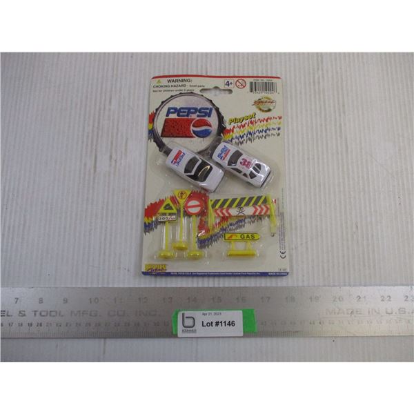 Golden Wheel Die Cast Pepsi Car Play Set (Factory Sealed)
