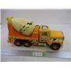 Image 1 : Nylint Cement Truck (16" Long)