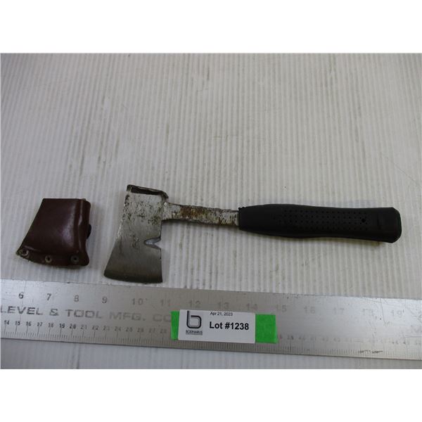 Small Hatchet w/ Blade Protector (10" Long)