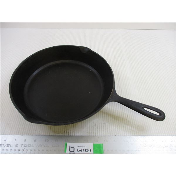 Cast Iron Pan (12")