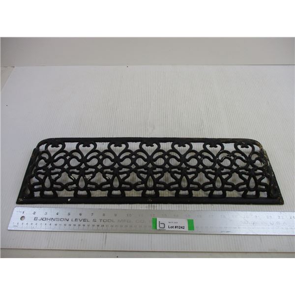 Cast Iron Wall Grate (24" Long)