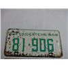 Image 2 : Pair of 1964 Saskatchewan #81-906 License Plates