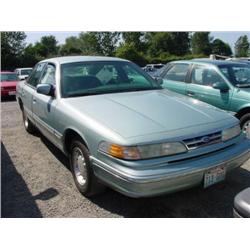  1996 FORD CROWN VICTORIA-V8 - 85,553 Exmt