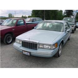  1992 LINCOLN TOWN CAR - 16,927 (5-Digit)