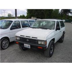 1992 NISSAN PATHFINDER - 198,503 Act