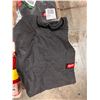 Image 2 : Lote #8026 - Ropa Milwaukee
