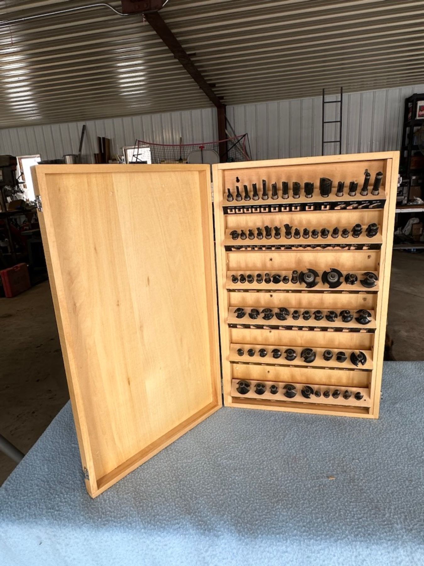 PREMIUM ROUTER BITS - BOX OF 70 BITS