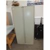 Image 1 : 2 Door Metal Storage Cabinet