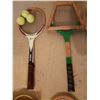 Image 5 : Rackets A