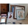 Image 8 : Art and Picture Frames A