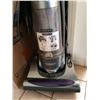 Image 3 : Laundry, Fantom  Vaccum,  A