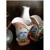 Image 4 : Small Vases B