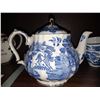 Image 17 : Blue Willow Servingware cat a