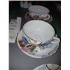 Image 7 : Asian Porcelain Cups Cat A