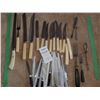 Image 2 : Vintage Steak Knives & More Cat A