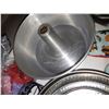 Image 8 : Pasta cooker set and more cat a