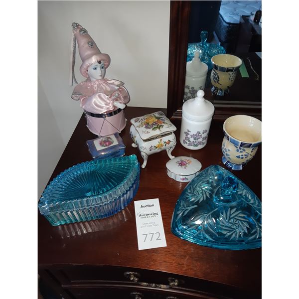 Glass and China decor cat a