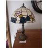 Image 2 : Stained Glass Lamp