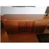 Image 1 : Wooden Chest of Drawers