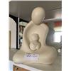 Image 1 : Mother with Baby Statue