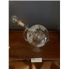 Image 2 : Glass Globe Decanter