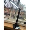 Image 3 : TaoTronics LED Desk Lamp (Model TT-DL01)