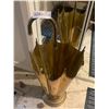 Image 1 : Inverted Umbrella Brass-Coloured Umbrella Stand