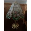 Image 1 : Vintage Stained Glass-Style Lamp