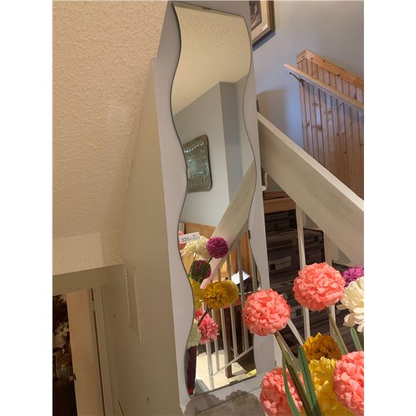 Wavy Wall Mirror