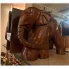 Image 2 : 2 x Wood-Carved Elephant Bookends