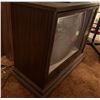 Image 3 : Vintage Hitachi TV