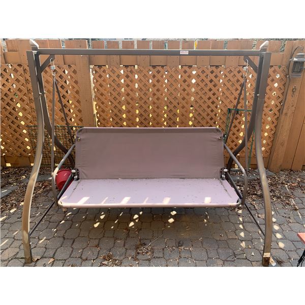 Outdoor Swinging Bench