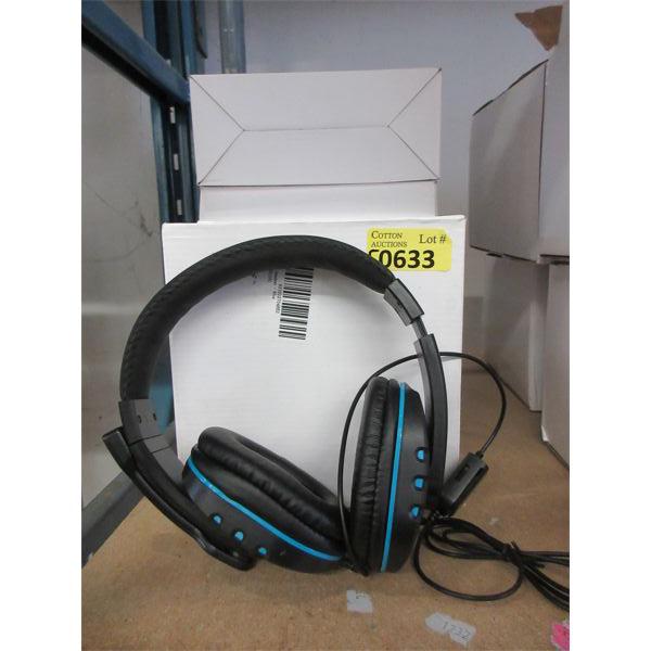 5 Headsets with Microphones for PS4