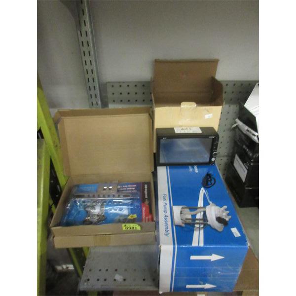 4 Piece Lot of Car Parts & Accessories